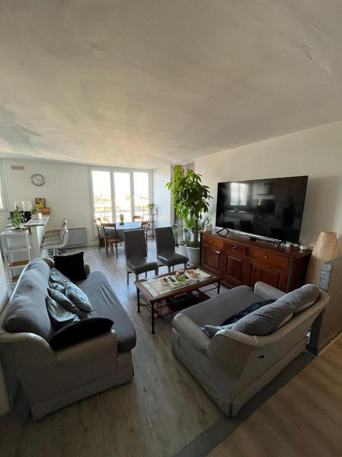 Grand Appartement Proche De Paris Chille Zewnętrze zdjęcie